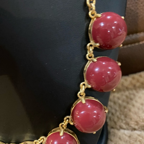 J Crew Maroon Necklace Adjustable Clasp - Picture 3 of 4